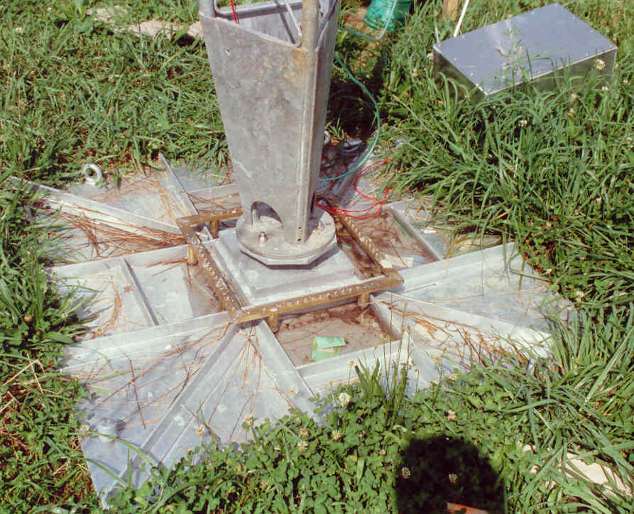 Mobile Telescopic Antenna Tower Mast Ground Radials