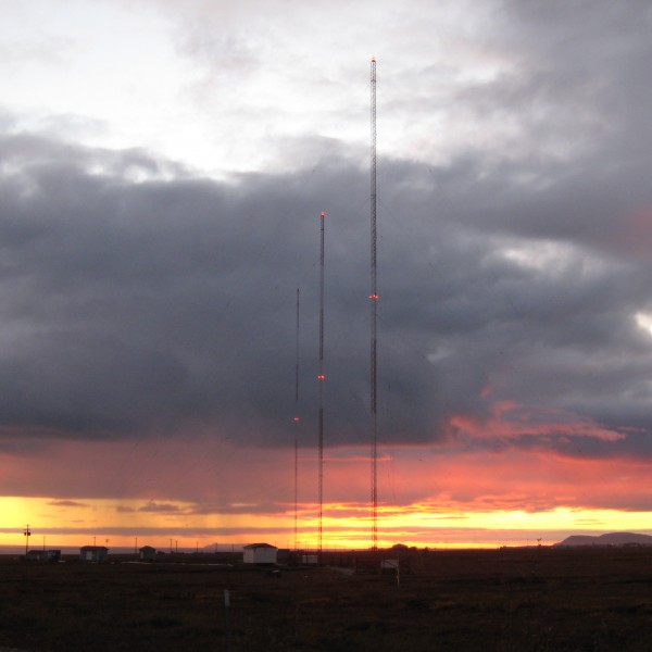 AM Guyed Tower Lighting