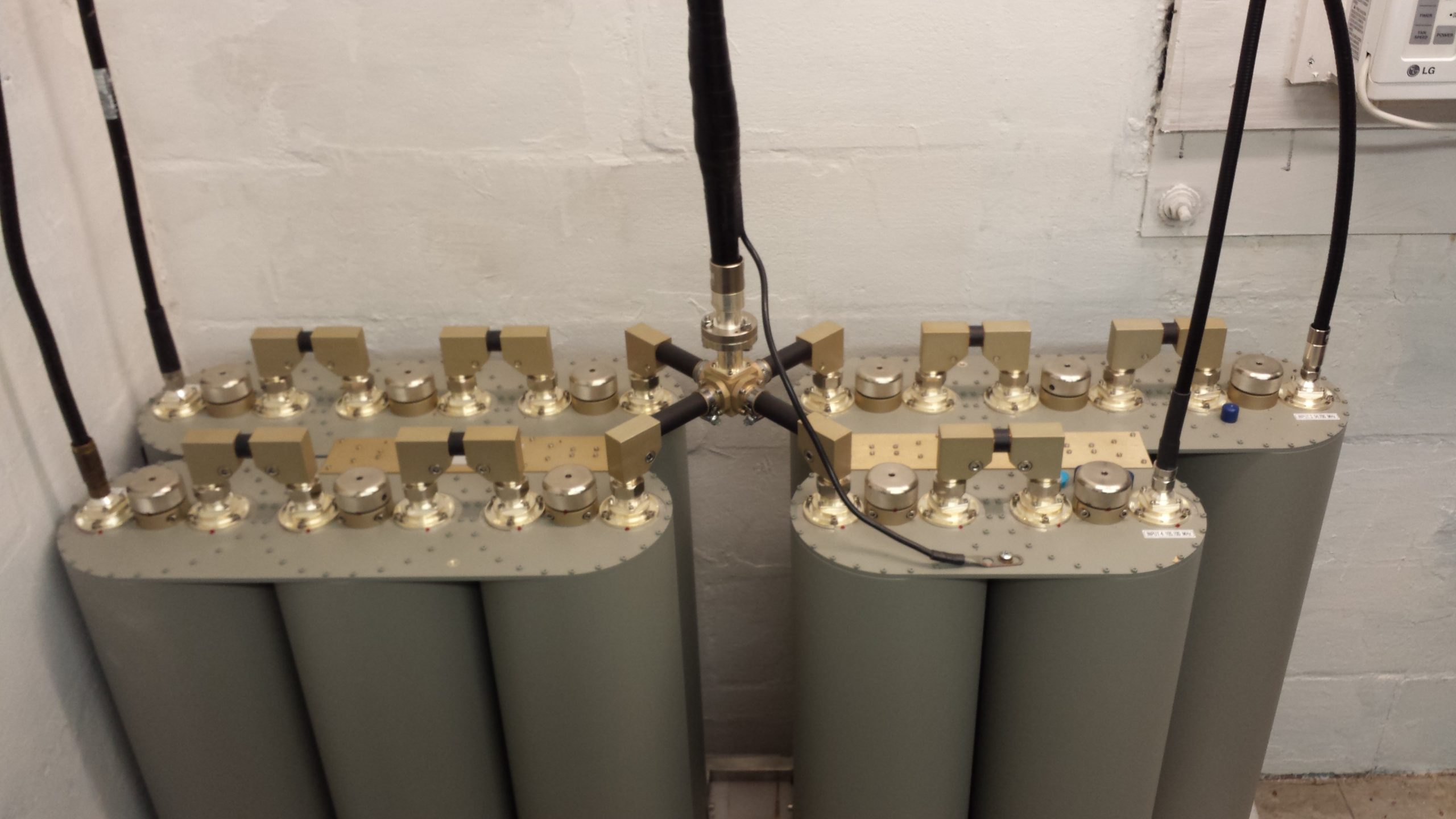FM Combiner FMC4X1.2K