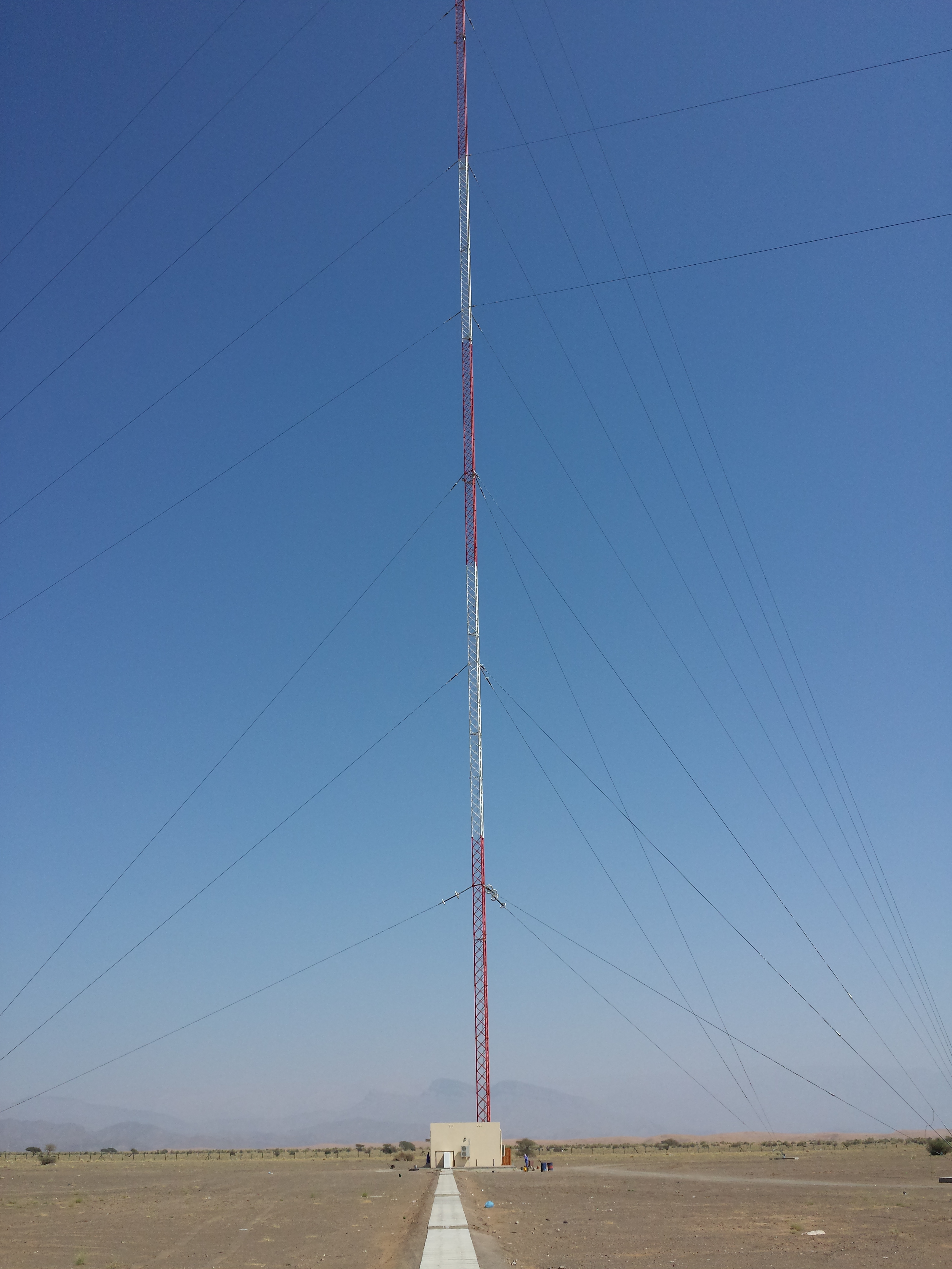 853' AM/MW Base Insulated Guyed Tower 500kW Sultanate of Oman